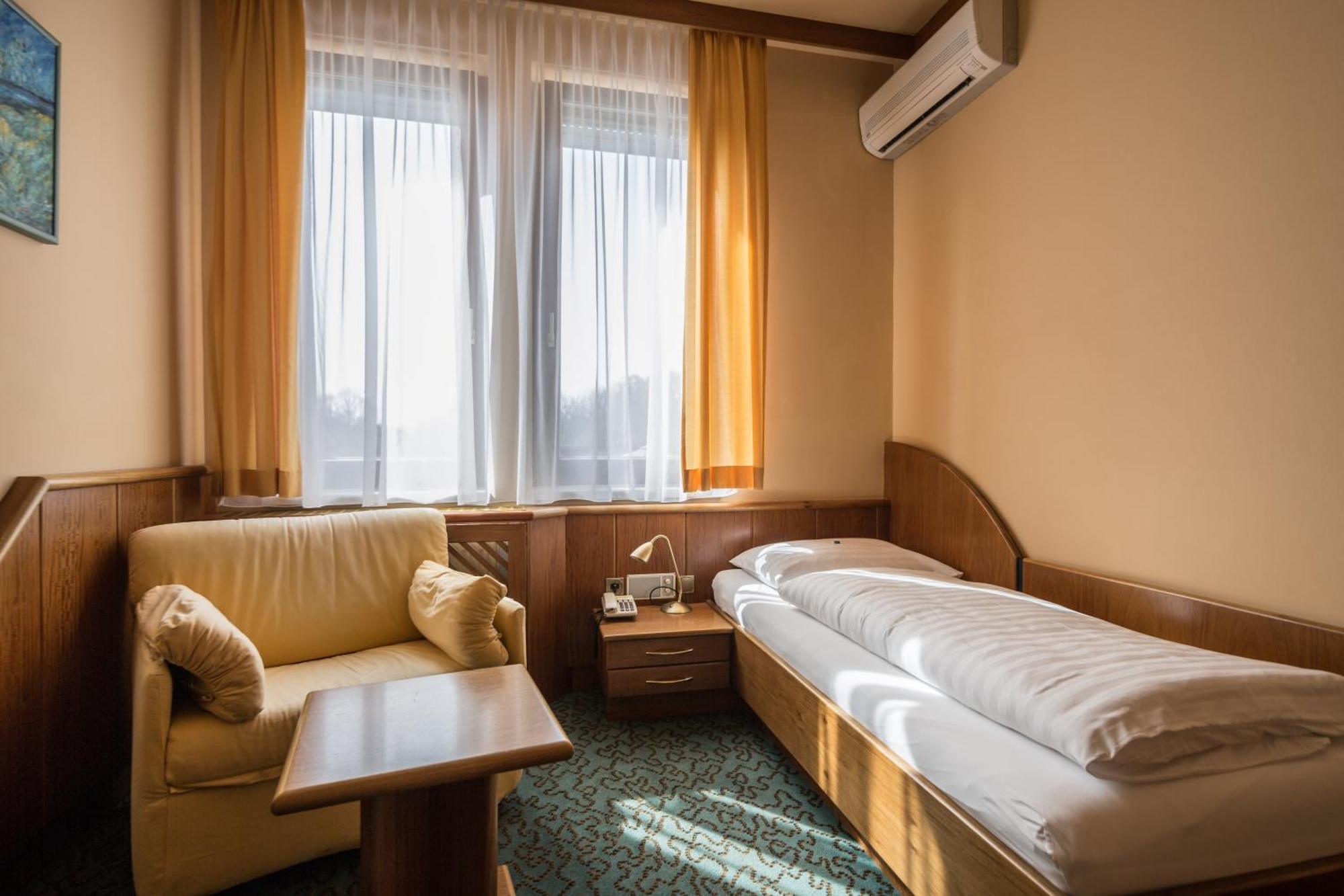 Hotel Eitljoerg Βιέννη Εξωτερικό φωτογραφία