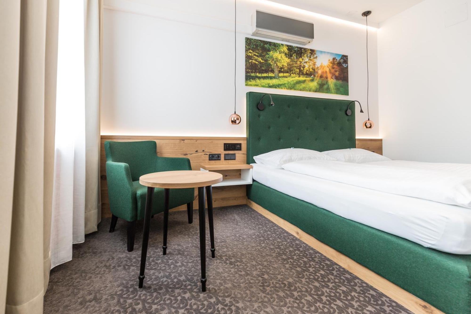 Hotel Eitljoerg Βιέννη Δωμάτιο φωτογραφία